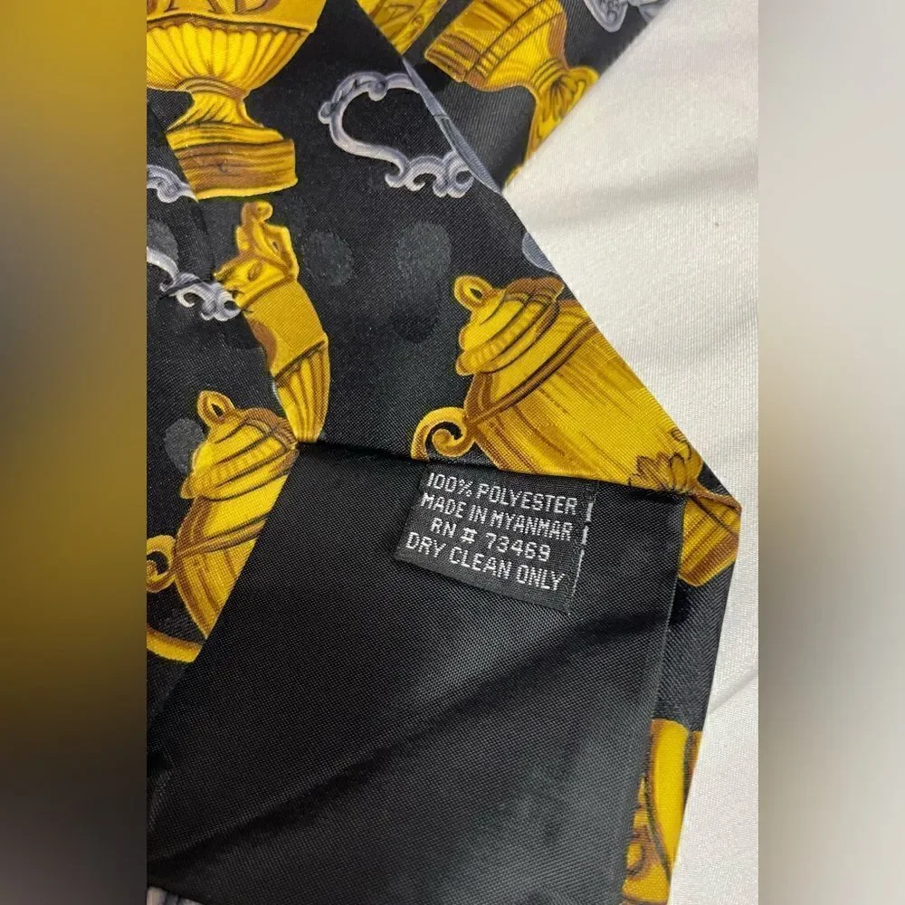“World’s Greatest Dad” Father’s Day Gift Adorned with Trophies EPC